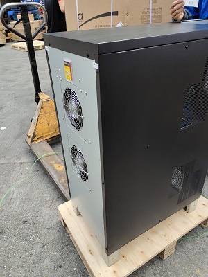 ups電源 ups電源